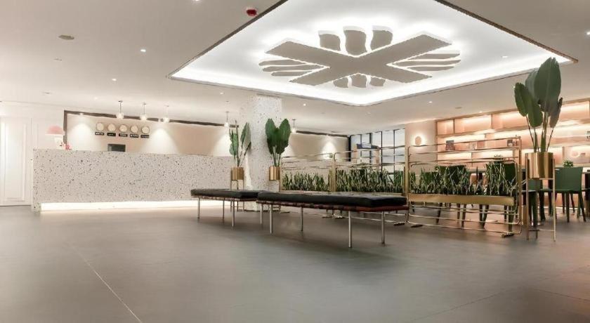 Caritas Oswald Cheung International House Hotel Hong Kong Exterior photo